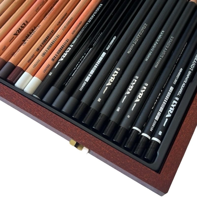 LYRA Lyra Rembrandt Polycolor Artist Atelier Wooden Box 106 pcs
